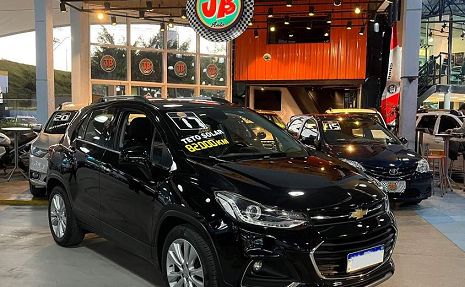 TRACKER LTZ 1.4 TURBO FLEX AUTOMÁTICO / TETO SOLAR Preto - 2017 Impecável!