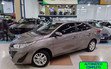 YARIS 1.5 SEDAN XL LIVE AUTOMÁTICO + BLUETOOTH Cinza - 2020 Novíssimo!