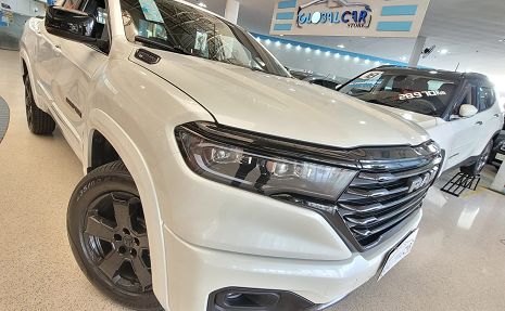 RAMPAGE LARAMIE 2.2 TURBO 4X4 Branco - 2025 Único dono!