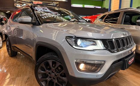 COMPASS S 4X4 DIESEL + TETO SOLAR 68 MIL KM APENAS  Cinza - 2021 Único dono!