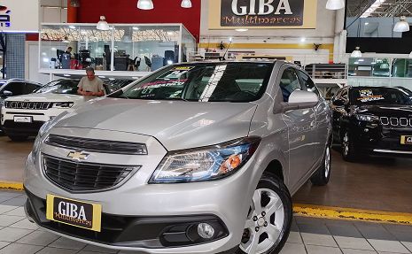 PRISMA 1.4 LTZ  AUTOMÁTICO - MUITO NOVO Prata - 2014 Único dono!