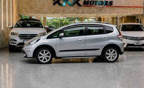 FIT 1.5 TWIST 16V Prata - 2014 Oferta imperdível!