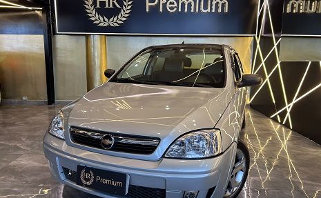 CORSA MAX 1.4 COM MULTIMIDIA RODAS DE LIGA LEVE FLEX Prata - 2012 Ótimo estado!